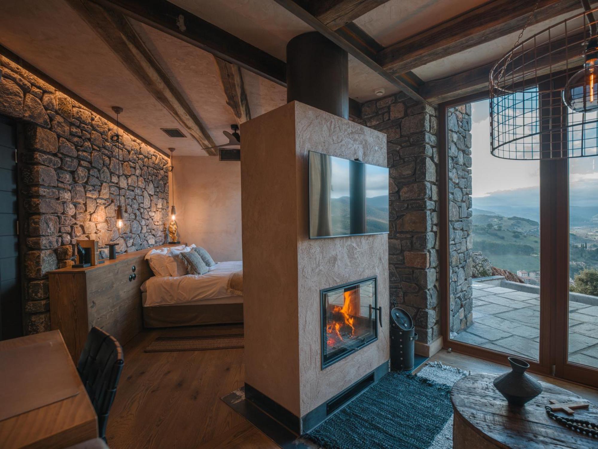 Chalet Azanias Kalavryta Chambre photo